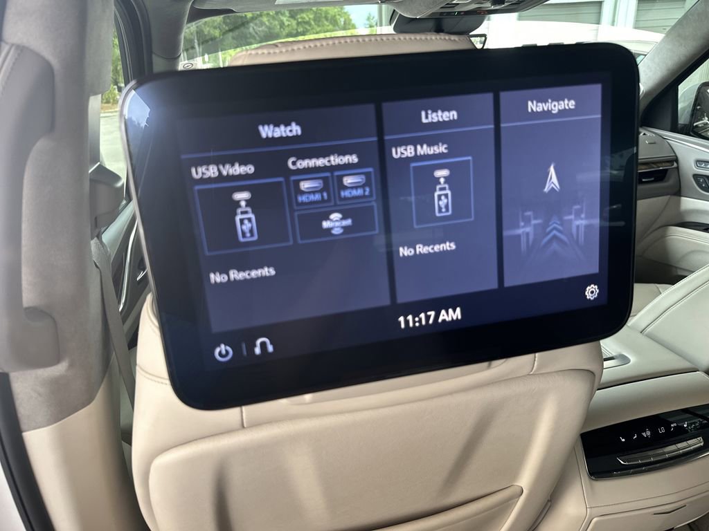 Used 2021 Cadillac Escalade ESV Sport Platinum RWD image 29
