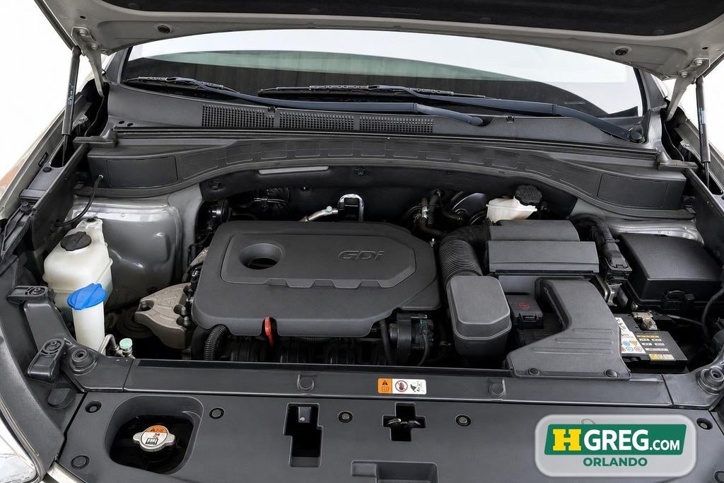 Used 2018 Hyundai Santa Fe Sport FWD image 16