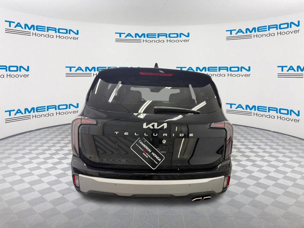 Used 2023 Kia Telluride SX FWD image 4