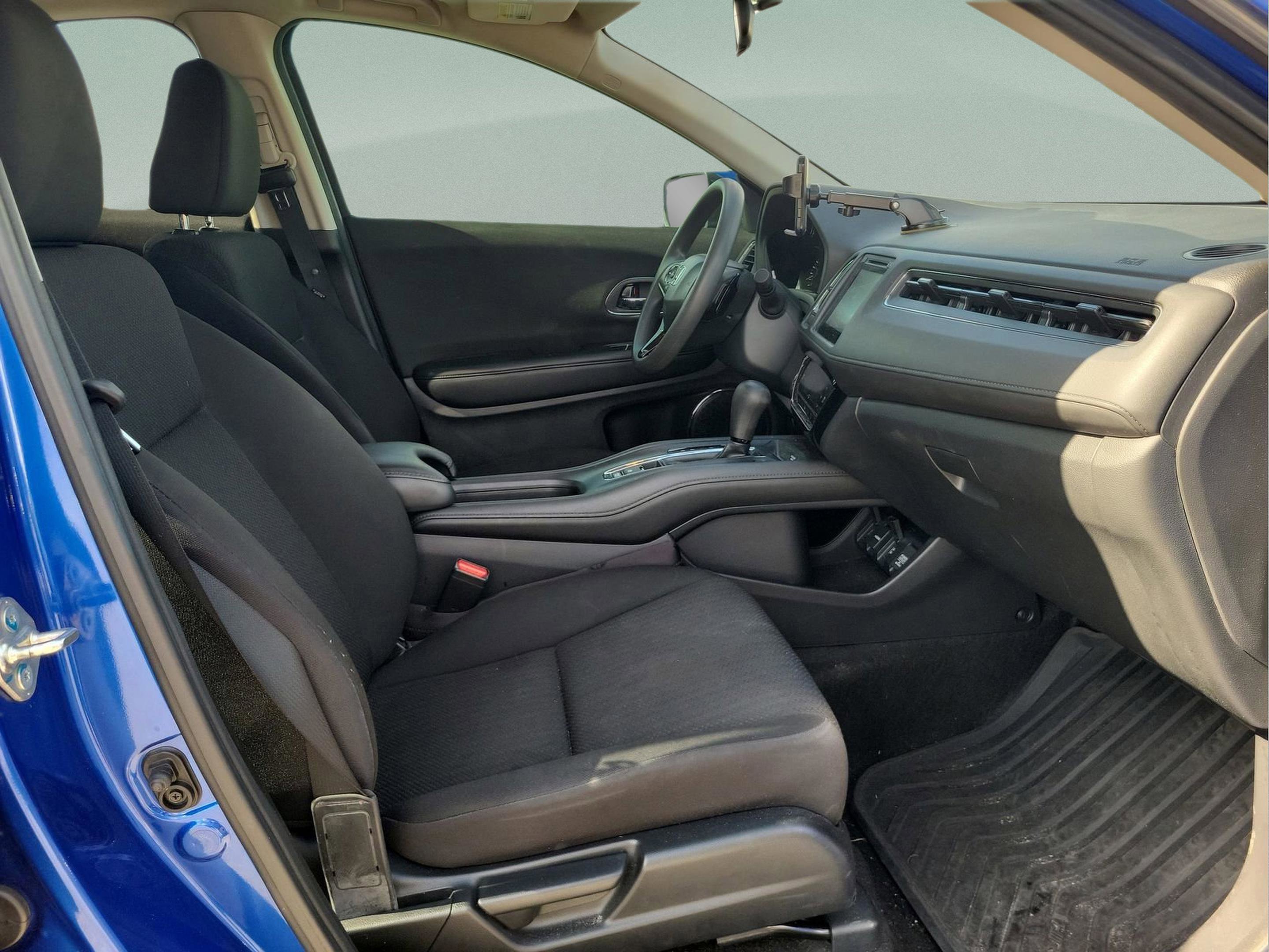 Used 2018 Honda HR-V EX image 20