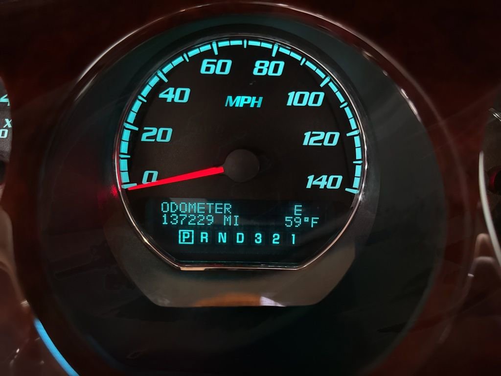 Used 2009 Buick Lucerne CXL FWD image 15