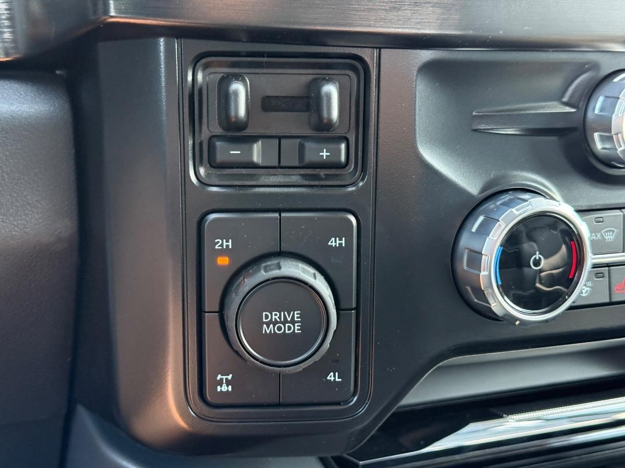 New 2026 Ford F250 Lariat image 17