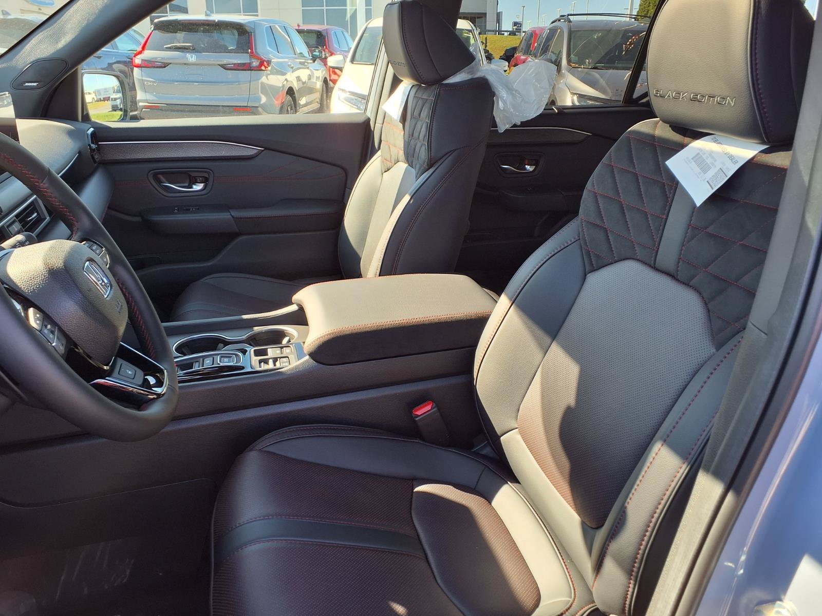 New 2026 Honda Pilot Black Edition image 5