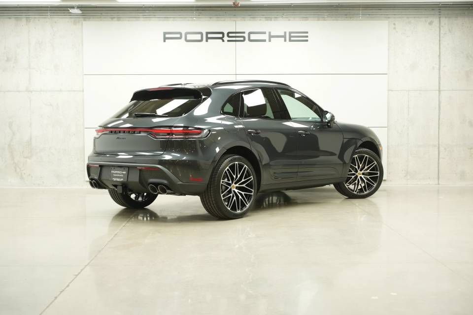 New 2026 Porsche Macan AWD/4WD image 7