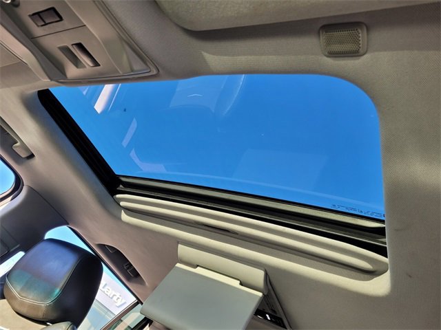 Used 2016 Cadillac Escalade ESV Luxury image 9