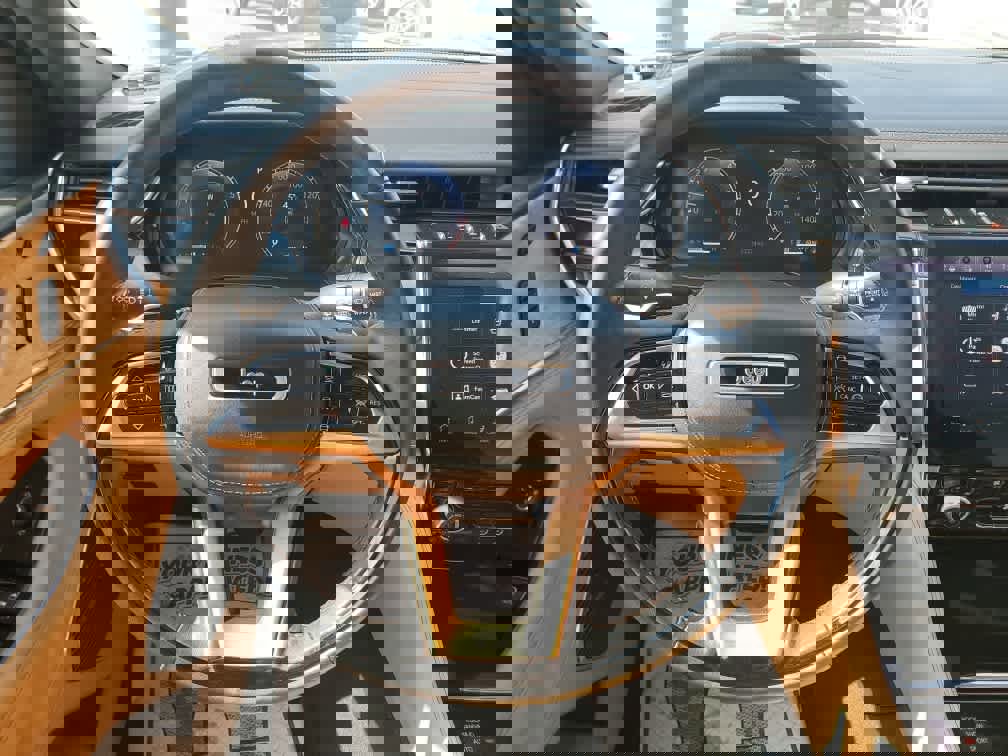 Used 2024 Jeep Grand Cherokee L Summit image 20