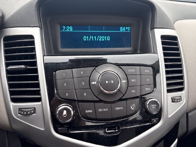 Used 2014 Chevrolet Cruze LS FWD image 19