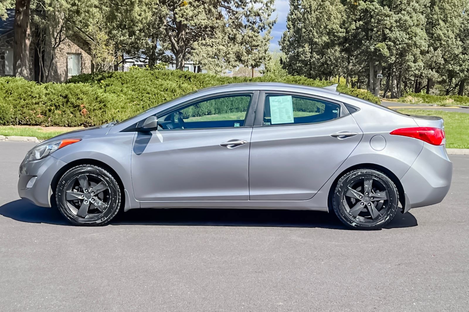 Used 2013 Hyundai Elantra GLS w/ Preferred Pkg FWD image 8