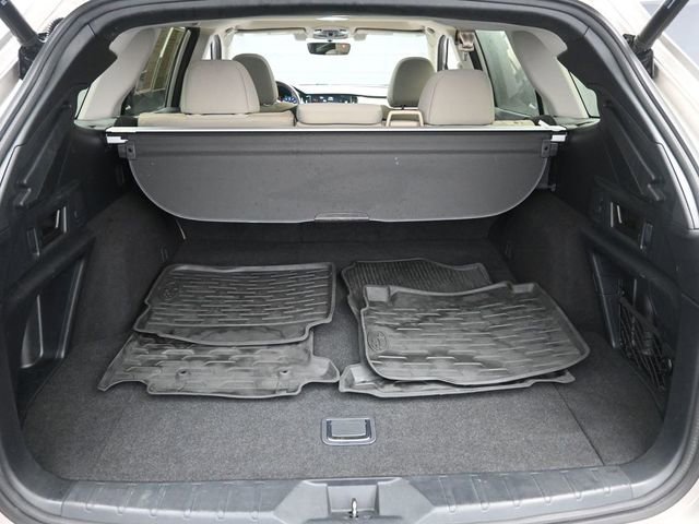 Used 2020 Subaru Outback Premium image 23