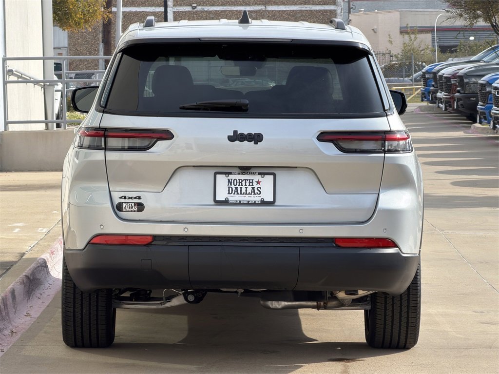 New 2025 Jeep Grand Cherokee L Altitude image 6