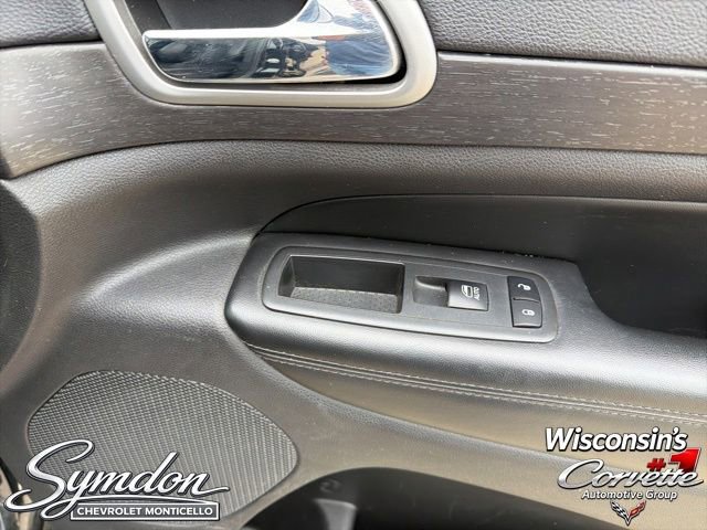 Used 2018 Jeep Grand Cherokee Altitude AWD/4WD image 22