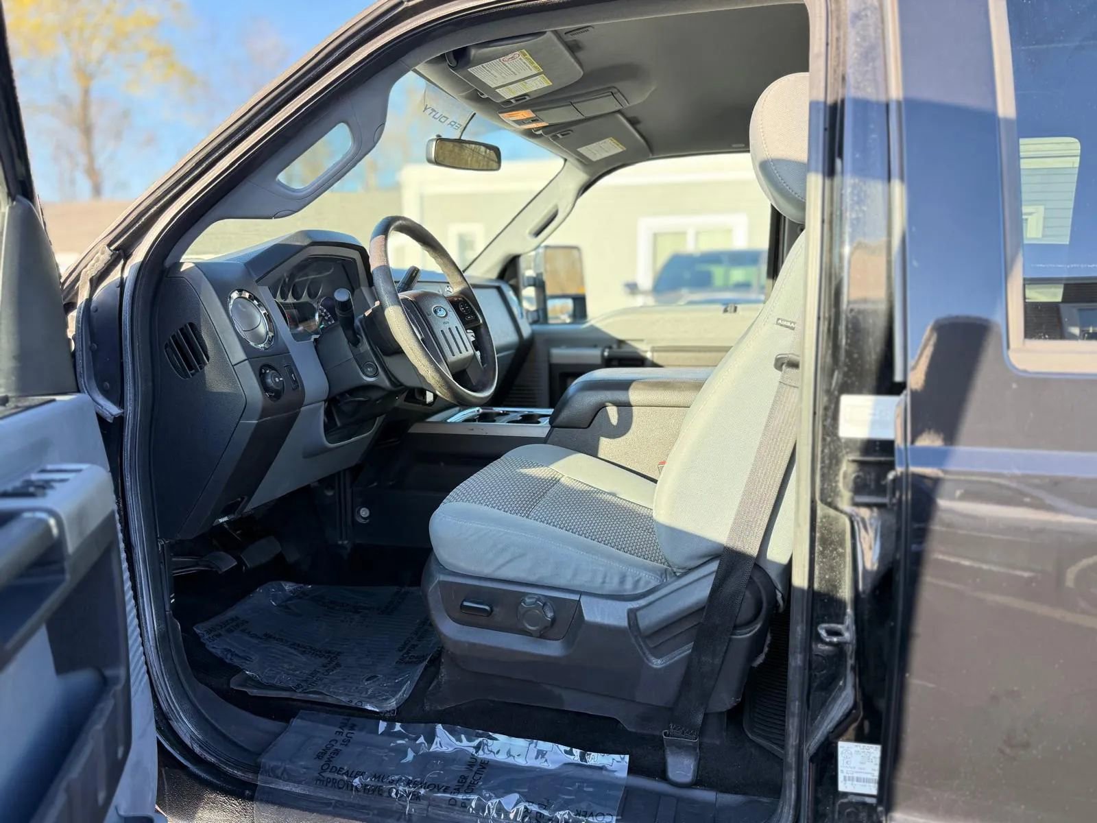 Used 2016 Ford F250 XLT w/ XTR Plus Package AWD/4WD image 10
