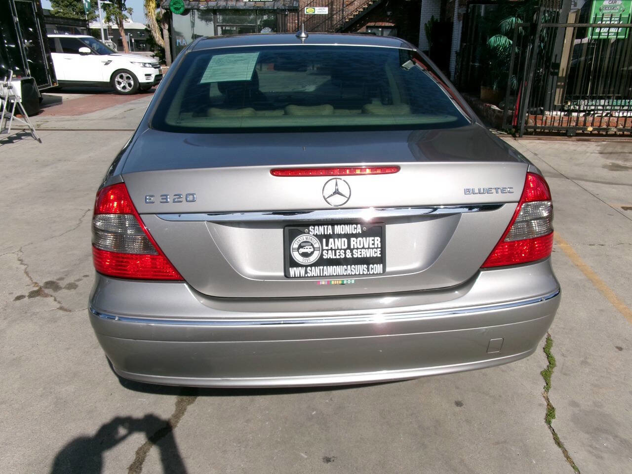 Used 2008 Mercedes-Benz E 320 BlueTEC Sedan image 5