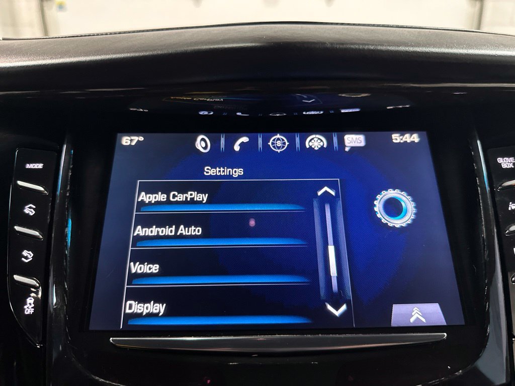 Used 2017 Cadillac Escalade ESV Platinum AWD/4WD image 37