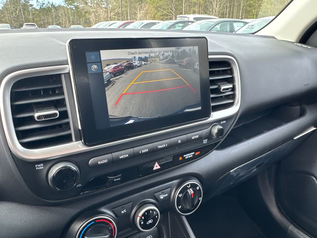 New 2026 Hyundai Venue SE image 19