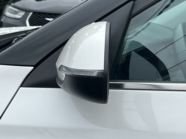 Used 2024 Kia Seltos S FWD image 34
