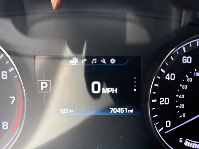 Used 2015 Hyundai Genesis 3.8 AWD/4WD image 18