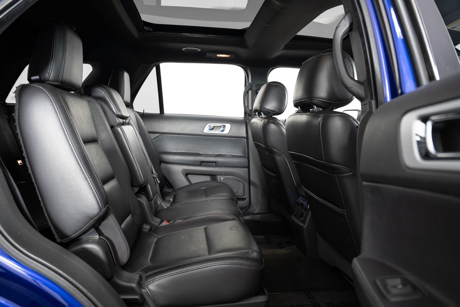 Used 2013 Ford Explorer Limited image 24