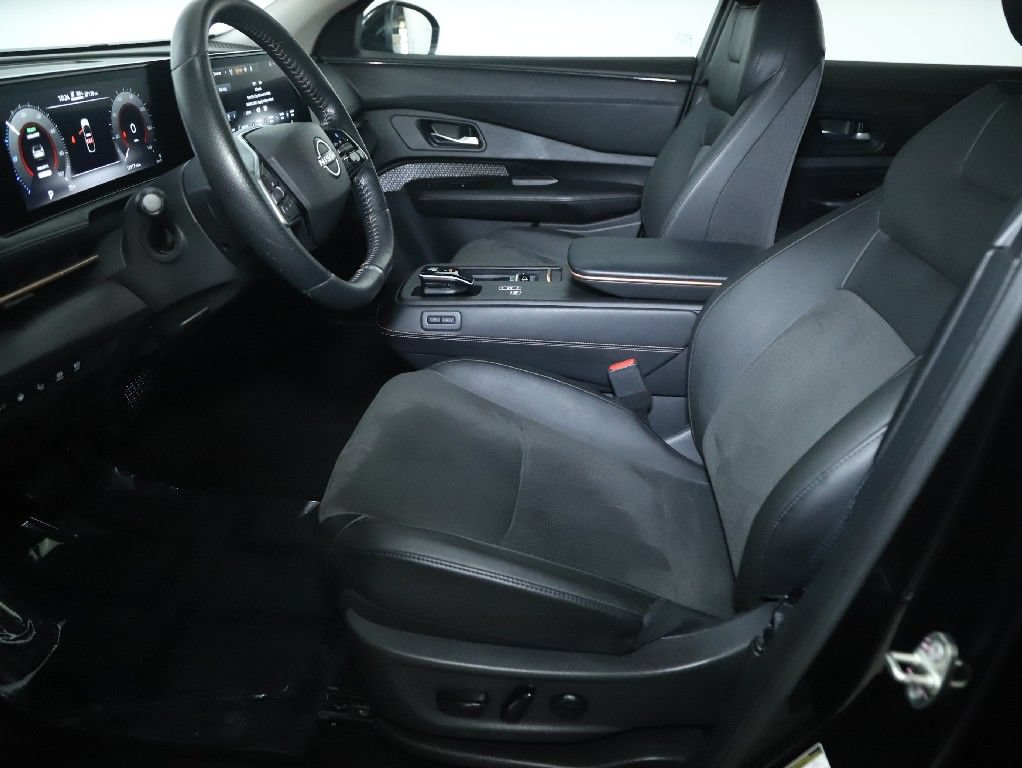 Certified 2023 Nissan Ariya FWD image 18