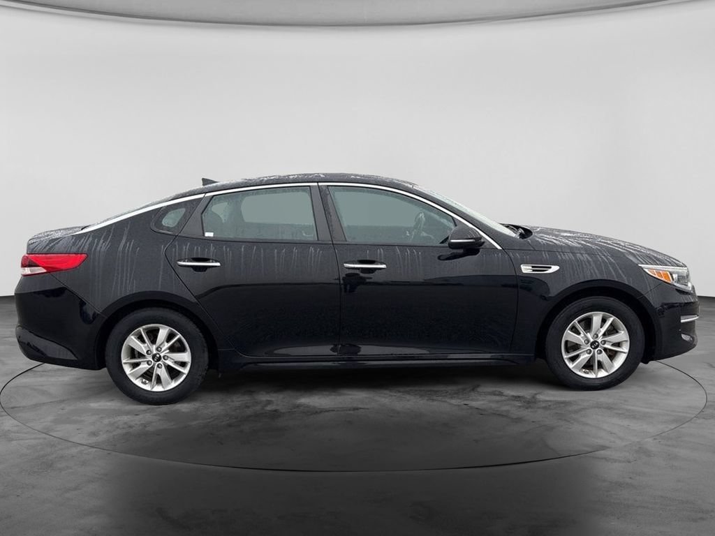 Used 2016 Kia Optima LX FWD image 13