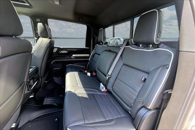 New 2026 GMC Sierra 2500 AT4X AWD/4WD image 9