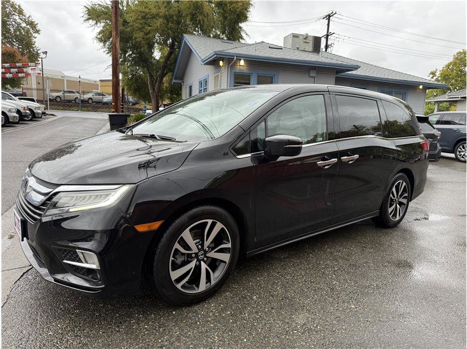 Used 2020 Honda Odyssey Elite image 2