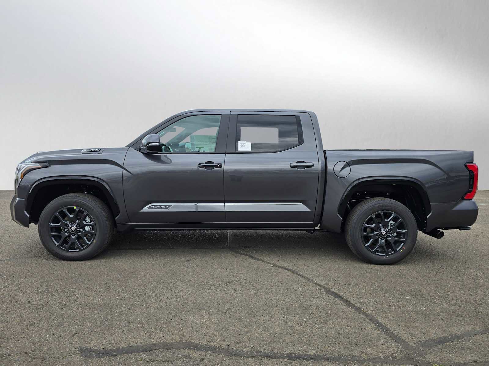New 2025 Toyota Tundra Platinum image 4