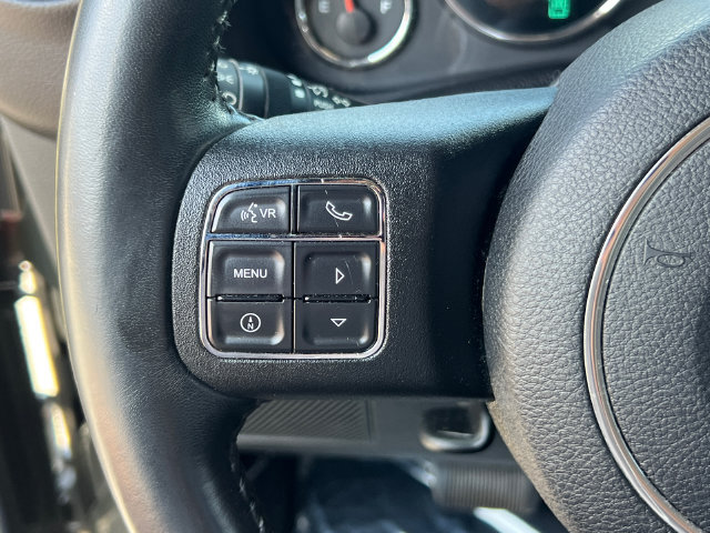 Used 2015 Jeep Wrangler Unlimited Sport w/ Max Tow Package AWD/4WD image 29