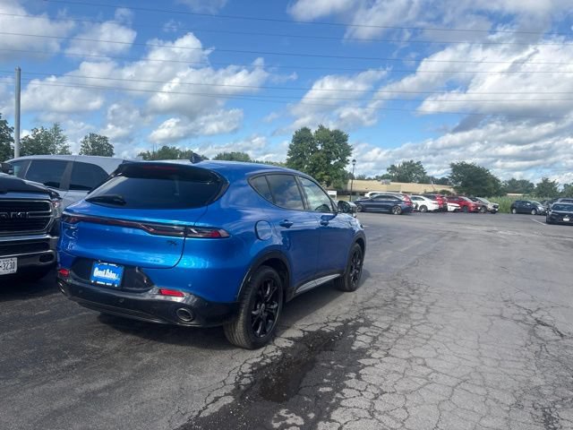 Used 2024 Dodge Hornet R/T w/ Tech Pack w/o Parking AWD/4WD image 4