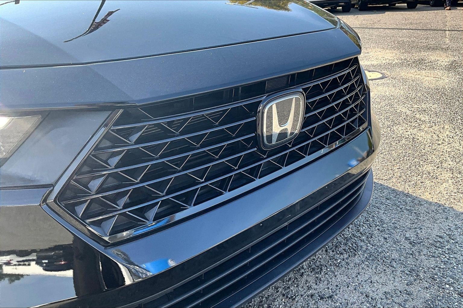 Used 2023 Honda Accord EX image 28