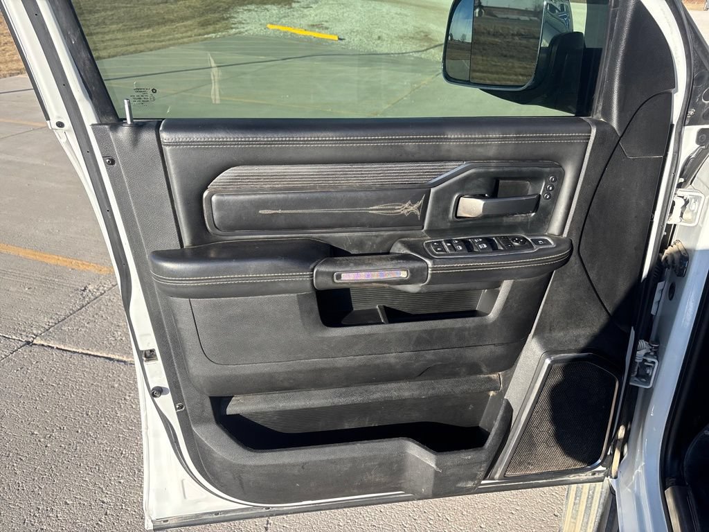 Used 2020 RAM 3500 Limited AWD/4WD image 15