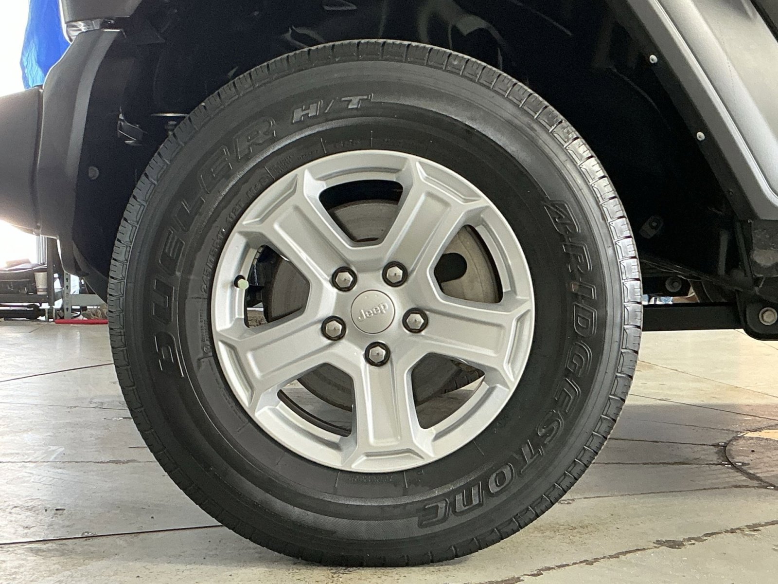 Used 2021 Jeep Wrangler Sport S image 20