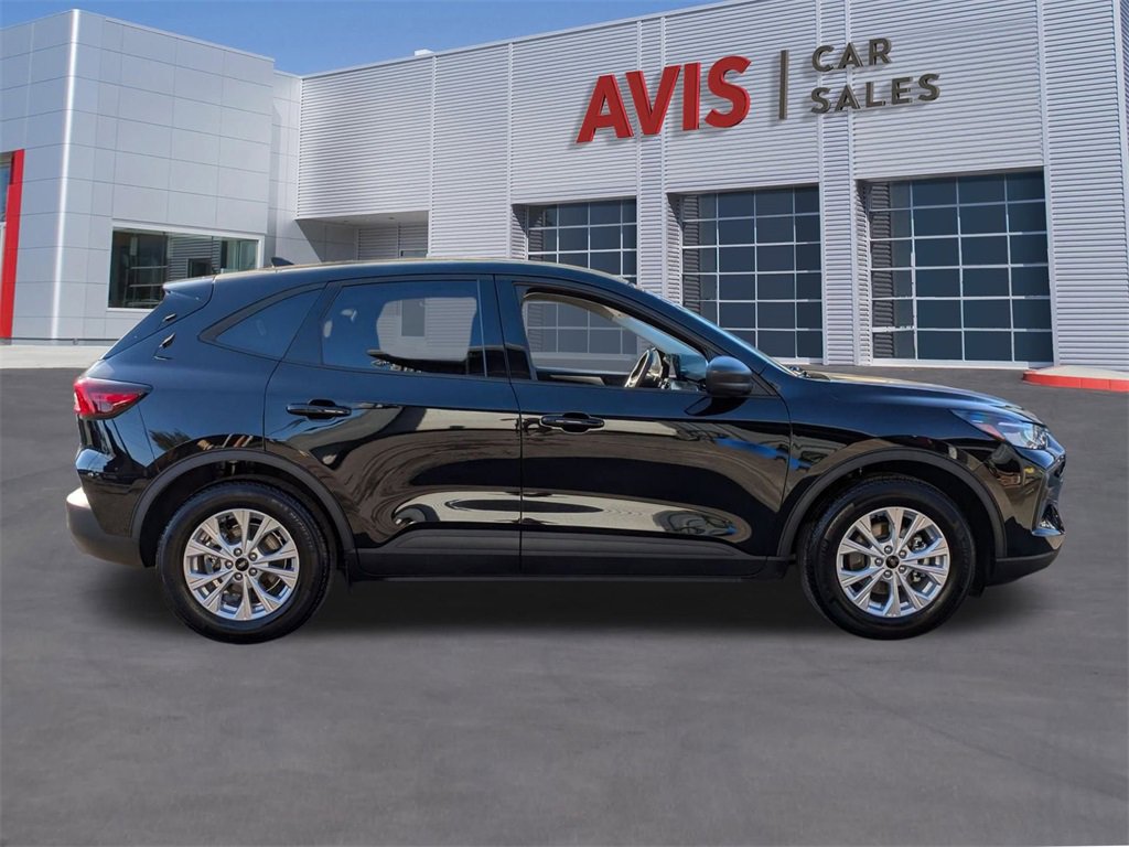 Used 2025 Ford Escape Active image 5