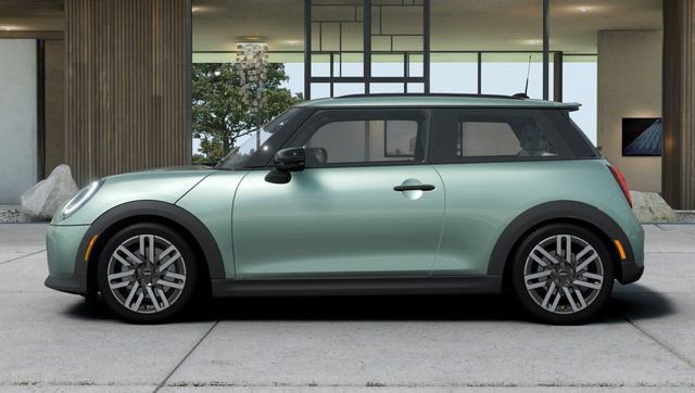 New 2026 MINI Cooper S image 2