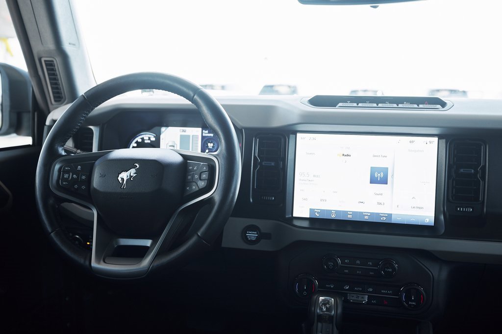 Used 2022 Ford Bronco Wildtrak image 33