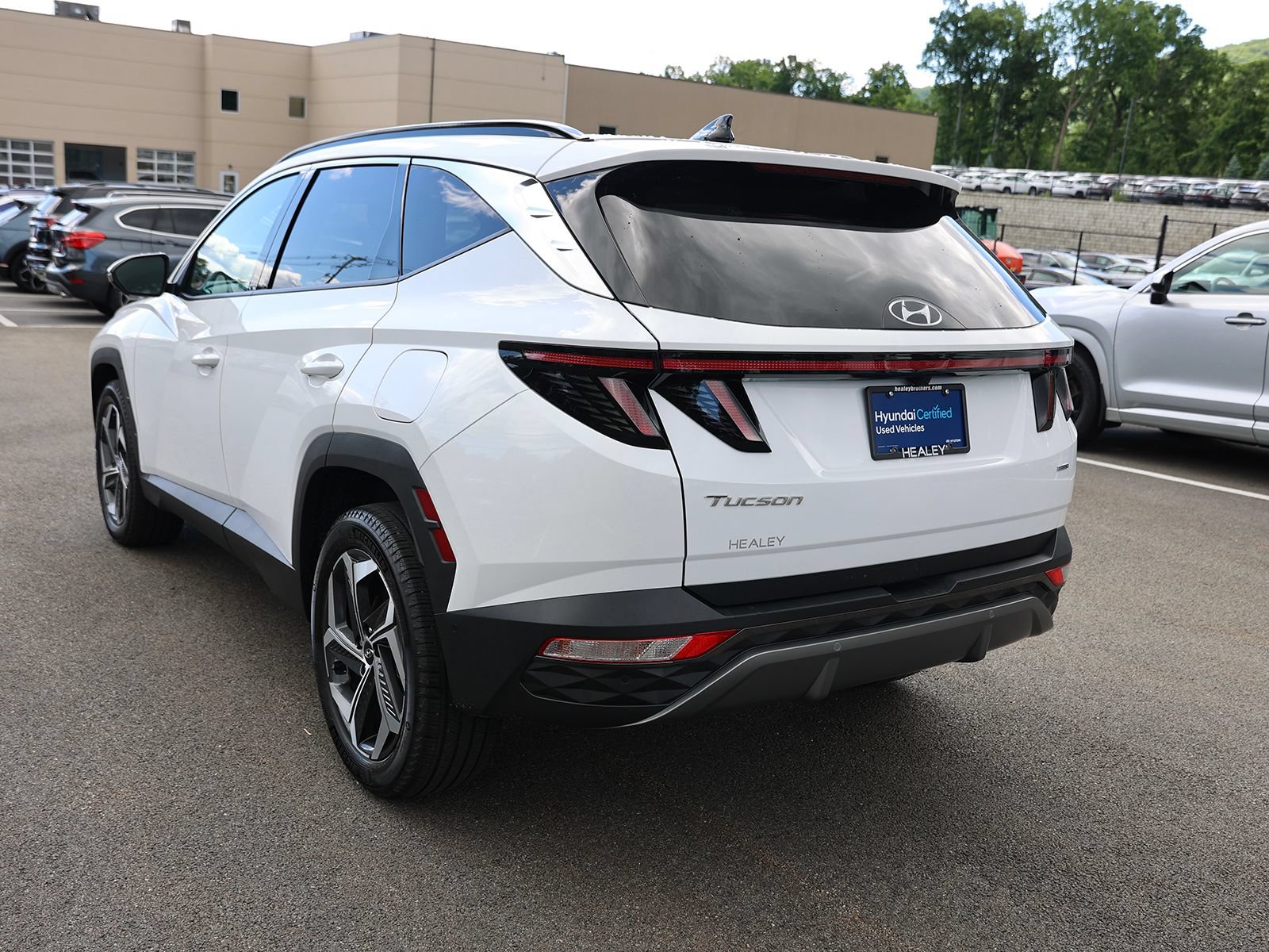 Certified 2023 Hyundai Tucson Limited AWD/4WD image 5