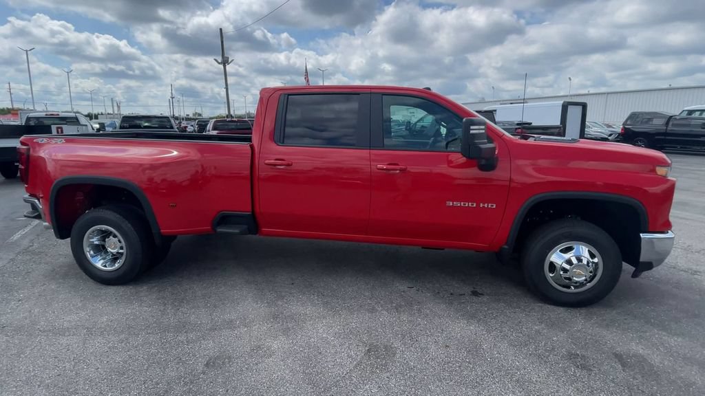 New 2026 Chevrolet Silverado 3500 LT w/ Safety Package AWD/4WD image 3