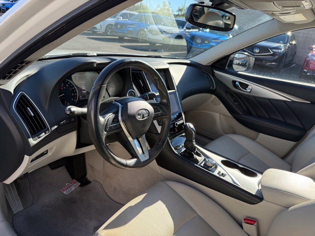 Used 2020 INFINITI Q50 Luxe w/ Essential Package (3.0T Luxe) RWD image 15