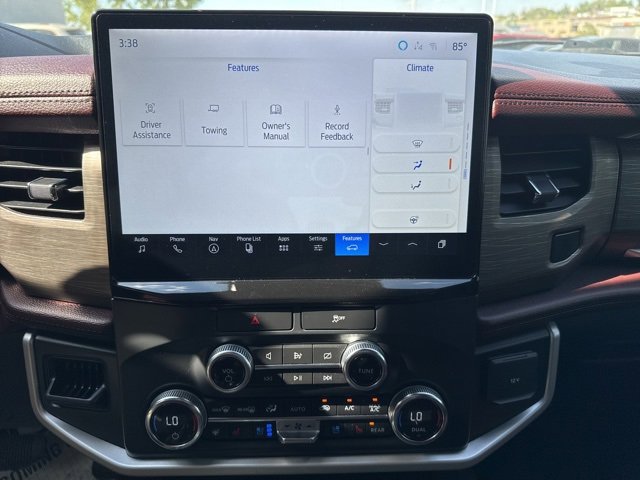 Used 2022 Ford Expedition Limited image 25