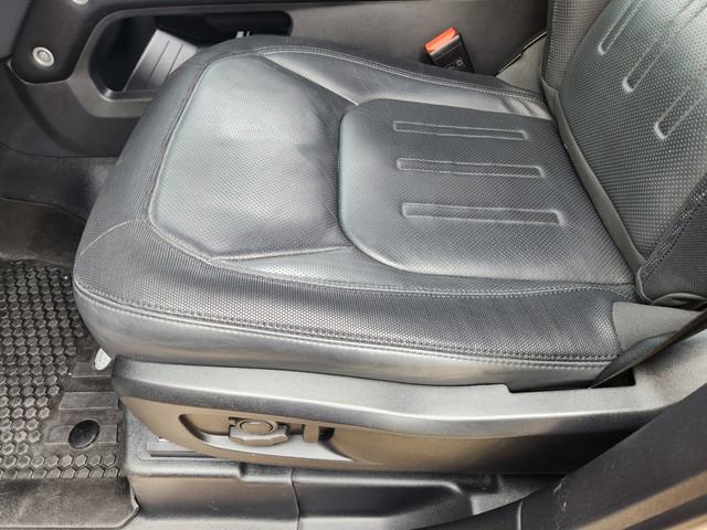 Used 2022 Land Rover Defender 110 X-Dynamic HSE AWD/4WD image 23