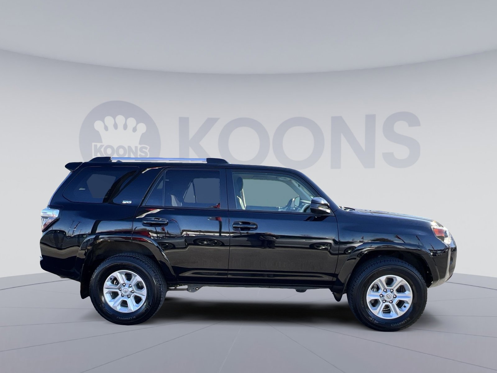 Used 2024 Toyota 4Runner SR5 image 5