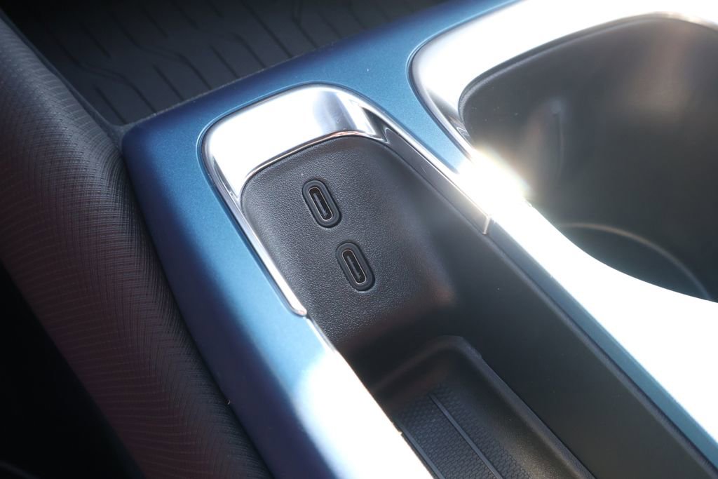 New 2026 Chevrolet Equinox EV LT image 28