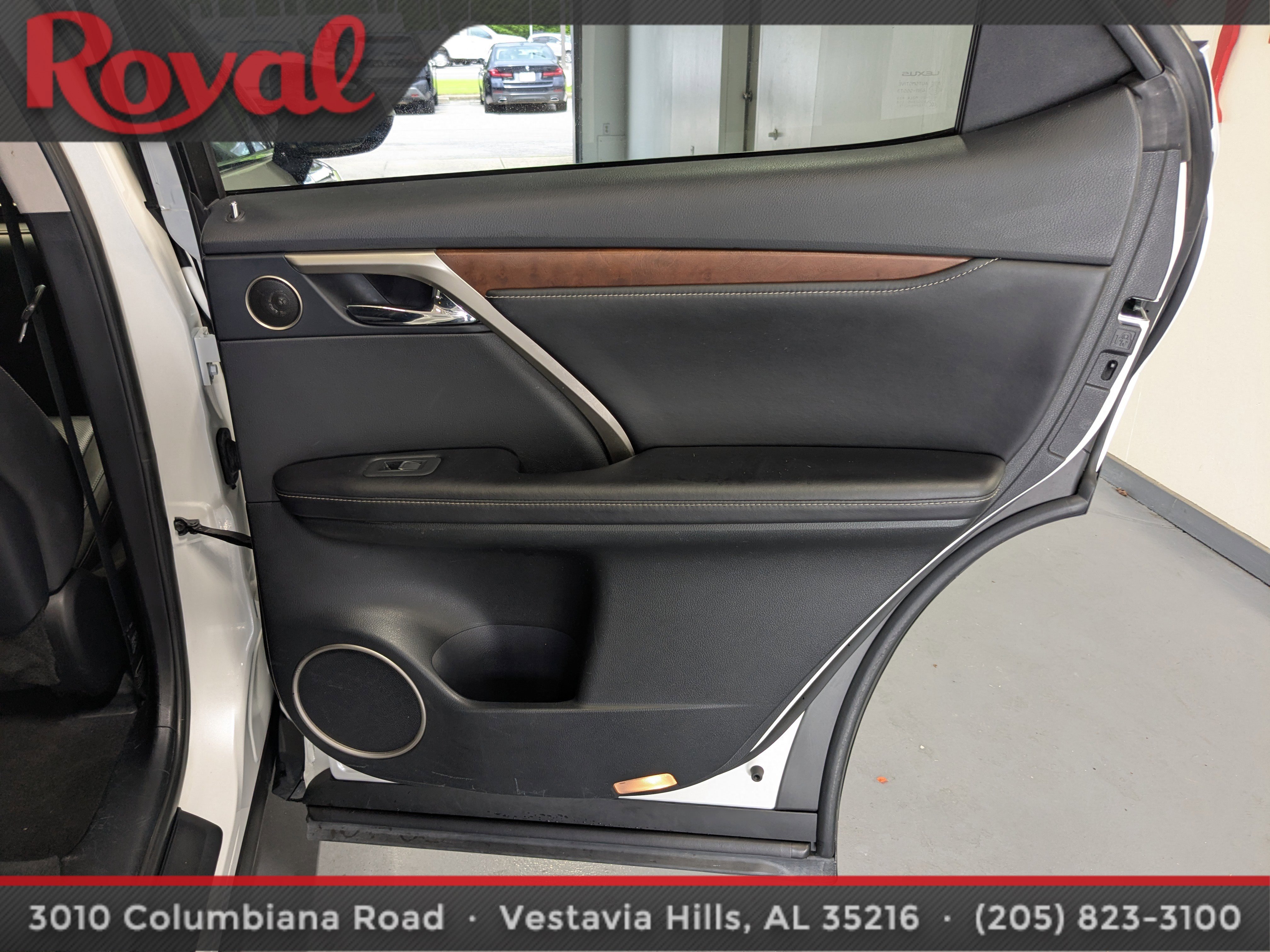 Used 2021 Lexus RX 350L FWD w/ Premium Package image 9
