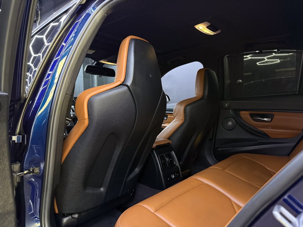 Used 2016 BMW M3 RWD image 18