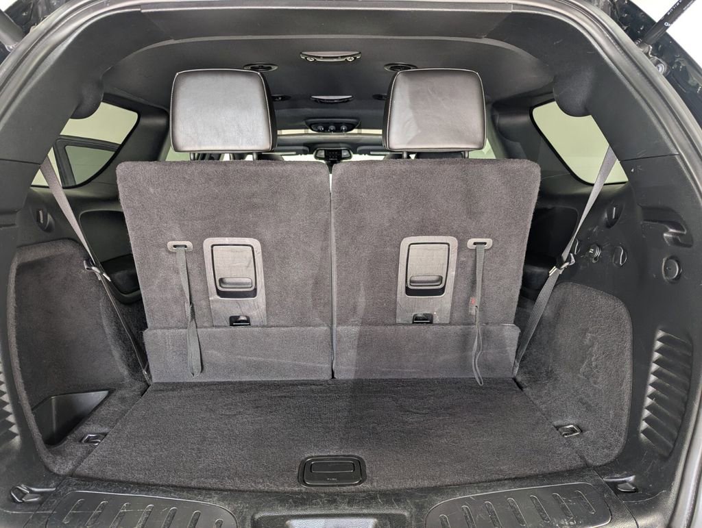 Used 2022 Dodge Durango R/T w/ Blacktop Package image 29