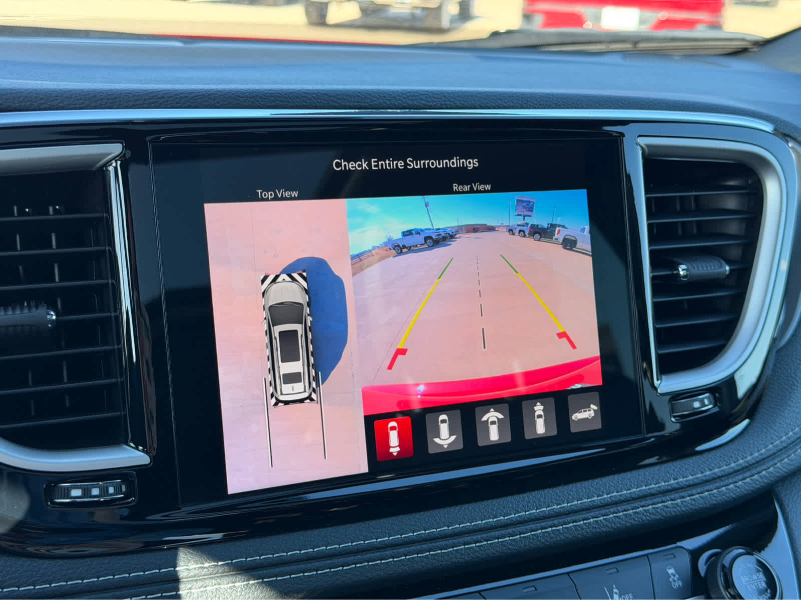 New 2026 Chrysler Pacifica Select image 25