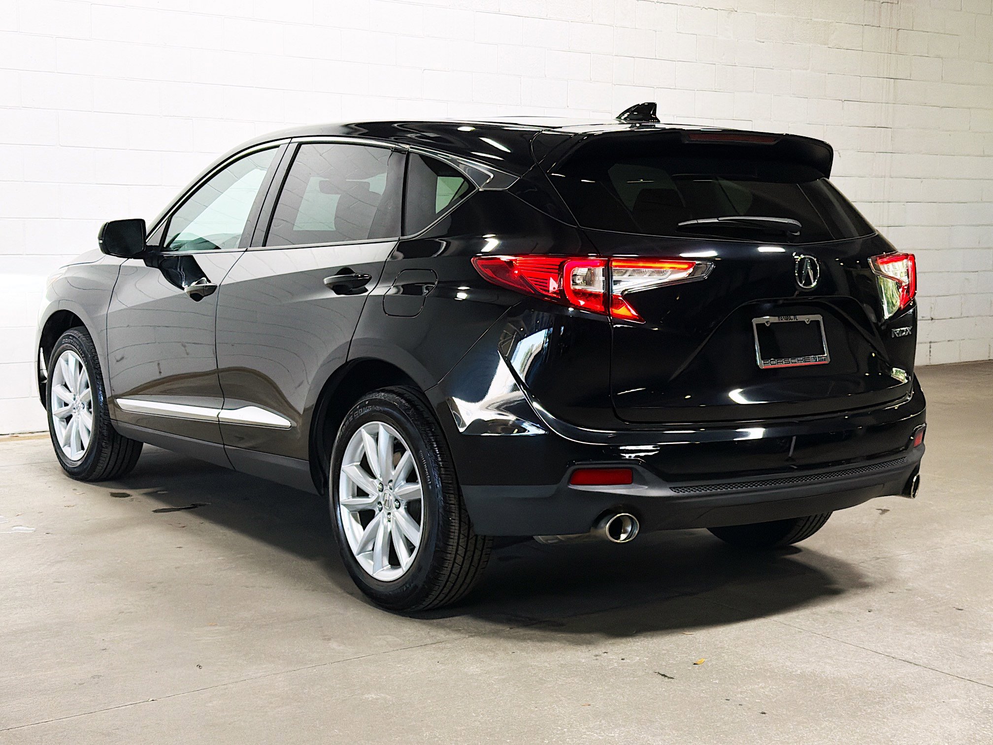Used 2019 Acura RDX FWD image 3