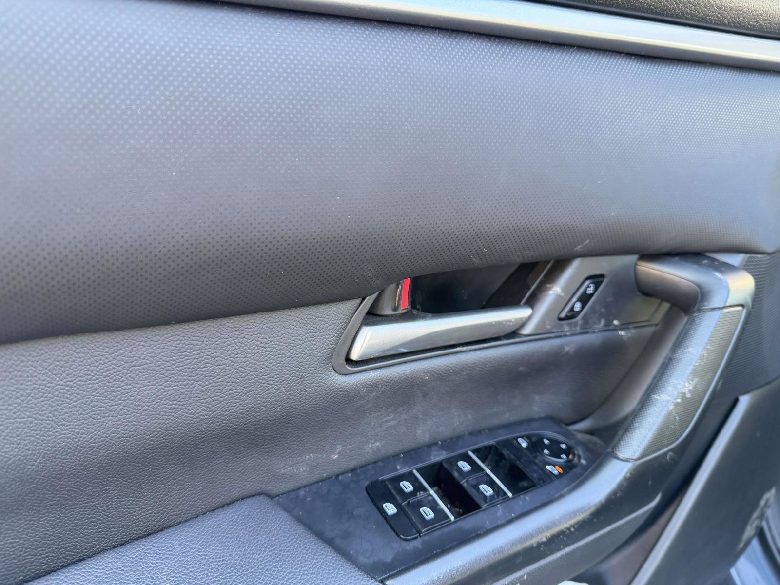 Used 2025 MAZDA CX-50 AWD 2.5 S w/ Preferred Package image 17