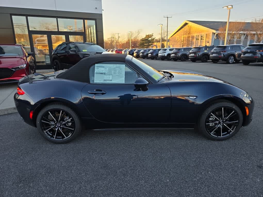 New 2025 MAZDA MX-5 Miata Grand Touring RWD image 5