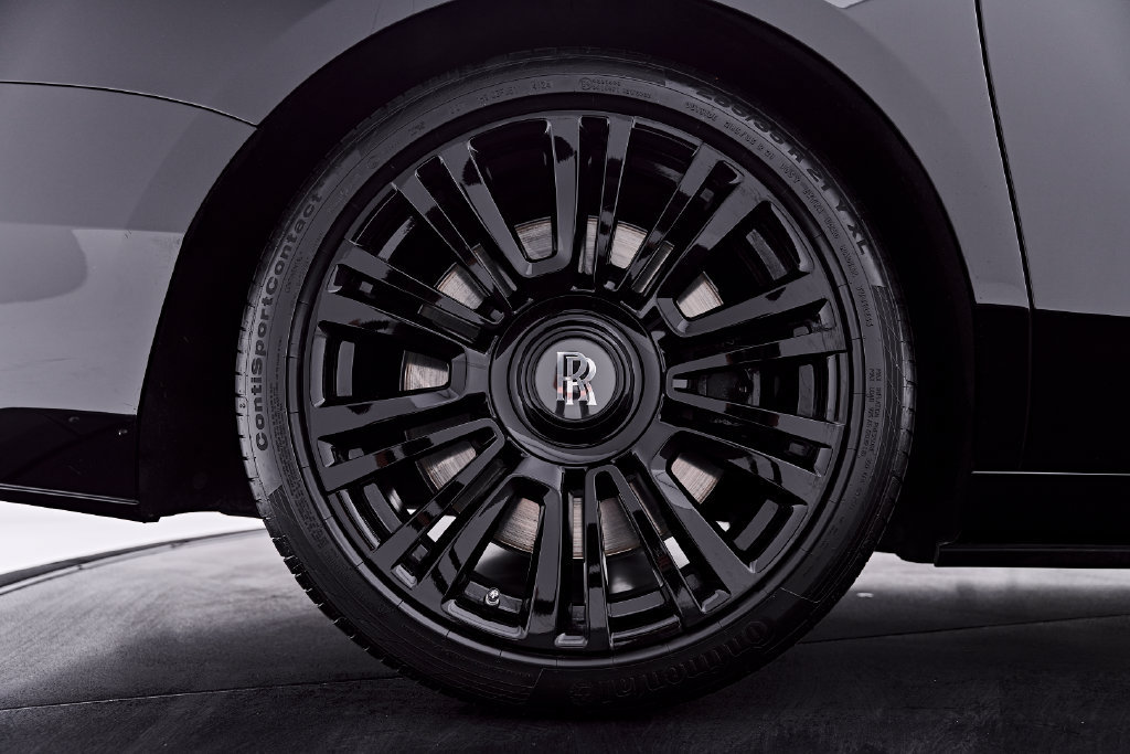 Used 2023 Rolls-Royce Ghost AWD/4WD image 25